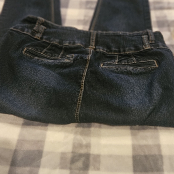 Blue Skinny Jeans with Classic Denim Texture - Picture 5 of 7
